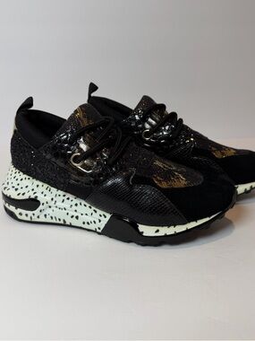 Steve Madden Cliff Sneakers 7.5 M Black Suede And Gold Snake Skin Print